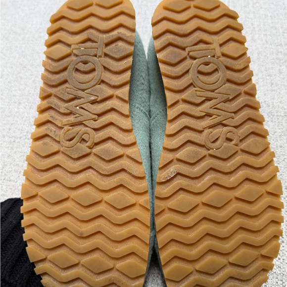 Toms Women's Sage Green Slip-On Sneakers - Picture 5 of 6